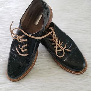Halogen Oxford black patent leather shoes so 8.5M